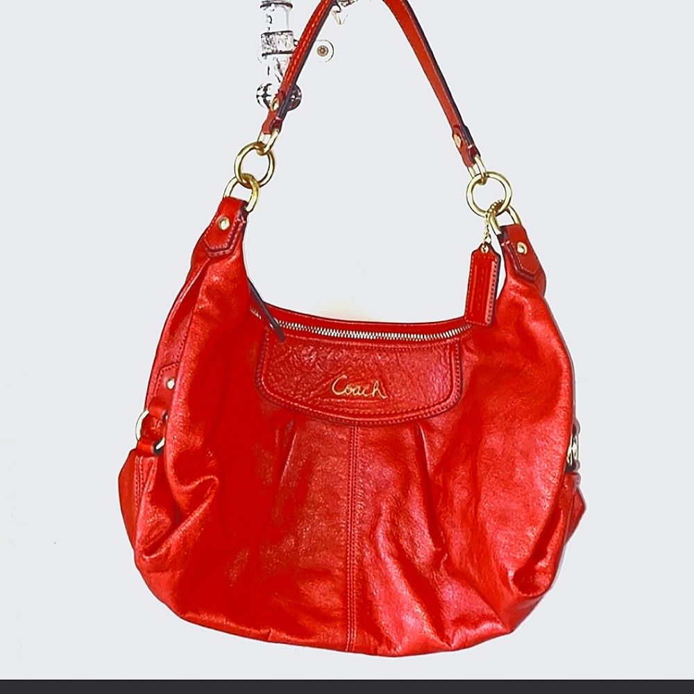 Coach orange purse shoulder bag super clean
